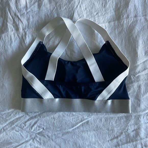 Navy Bra with padding XS - Picture 2 of 3